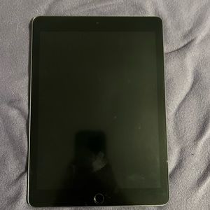 Apple IPad 2018 model